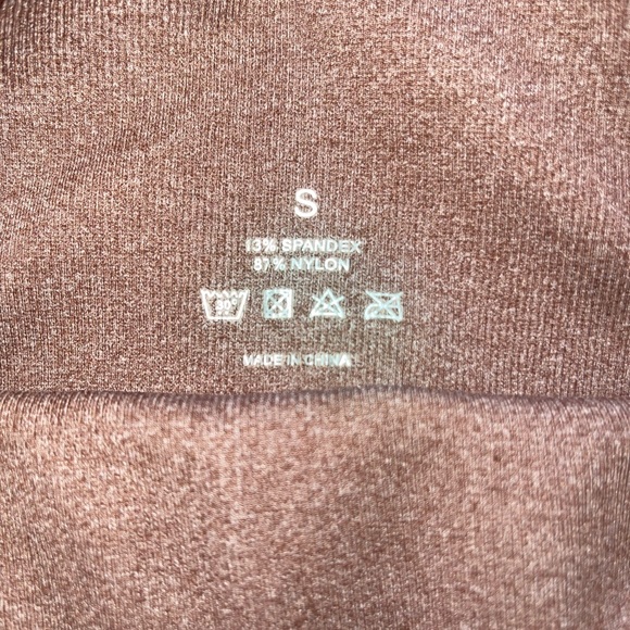 NVGTN Legging - Picture 3 of 3